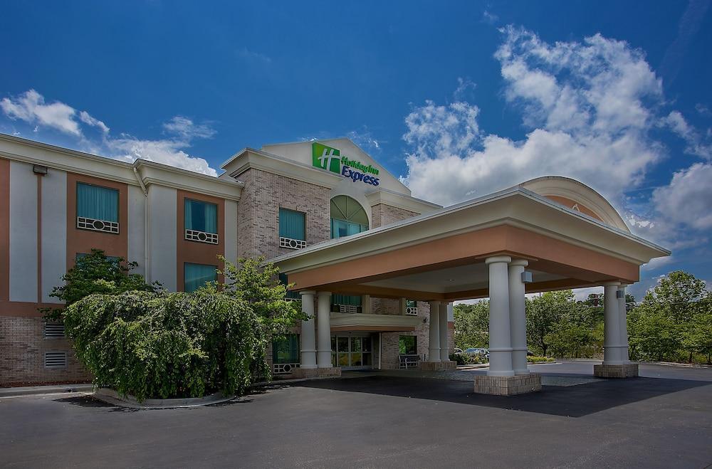 Hotel Express & By Ihg